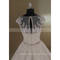 Decente Scoop cuello A-Line Lace Applique vestido de novia Beading Belt Long Train